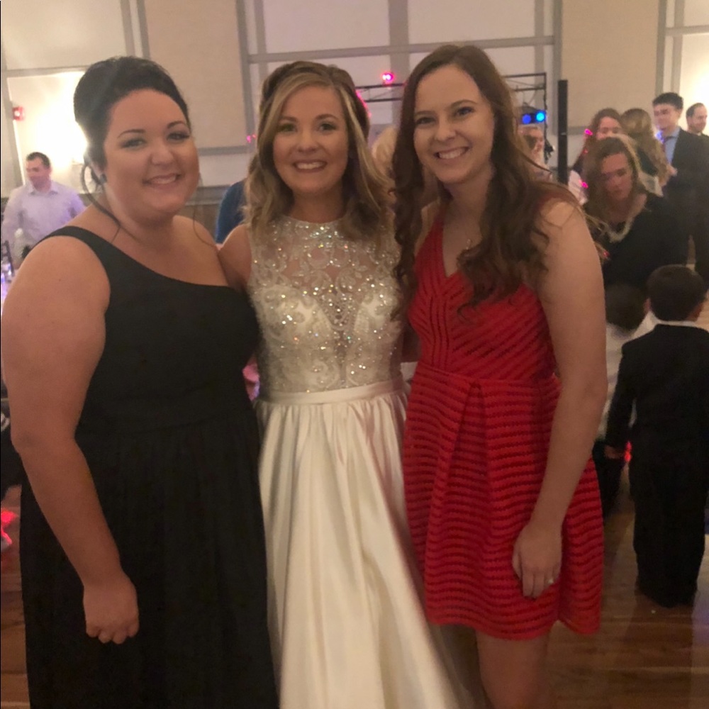 Meet your Posher, Hannah